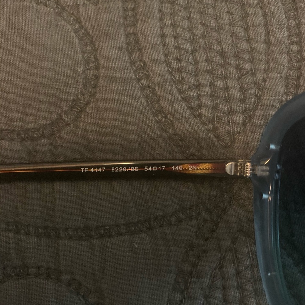 sunglasses - Picture 5 of 10